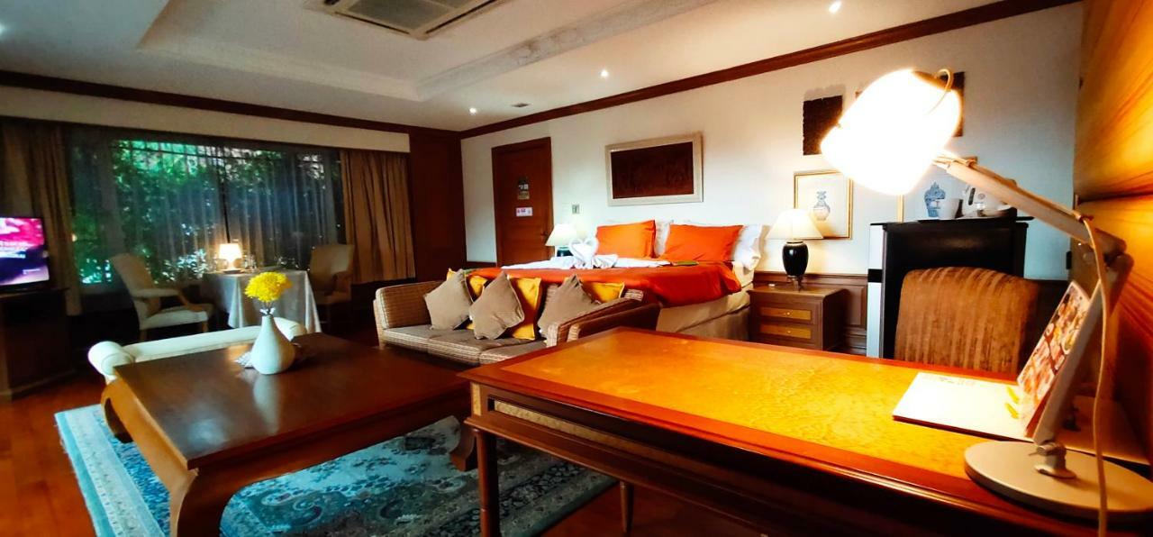 Asias Boutique Club /The Homestays Rangsit Esterno foto