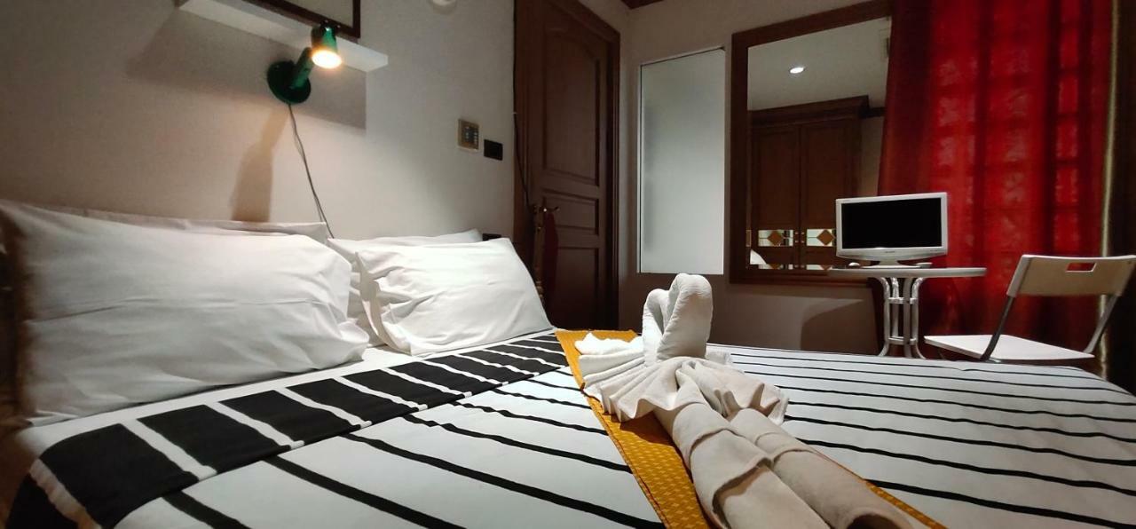 Asias Boutique Club /The Homestays Rangsit Esterno foto