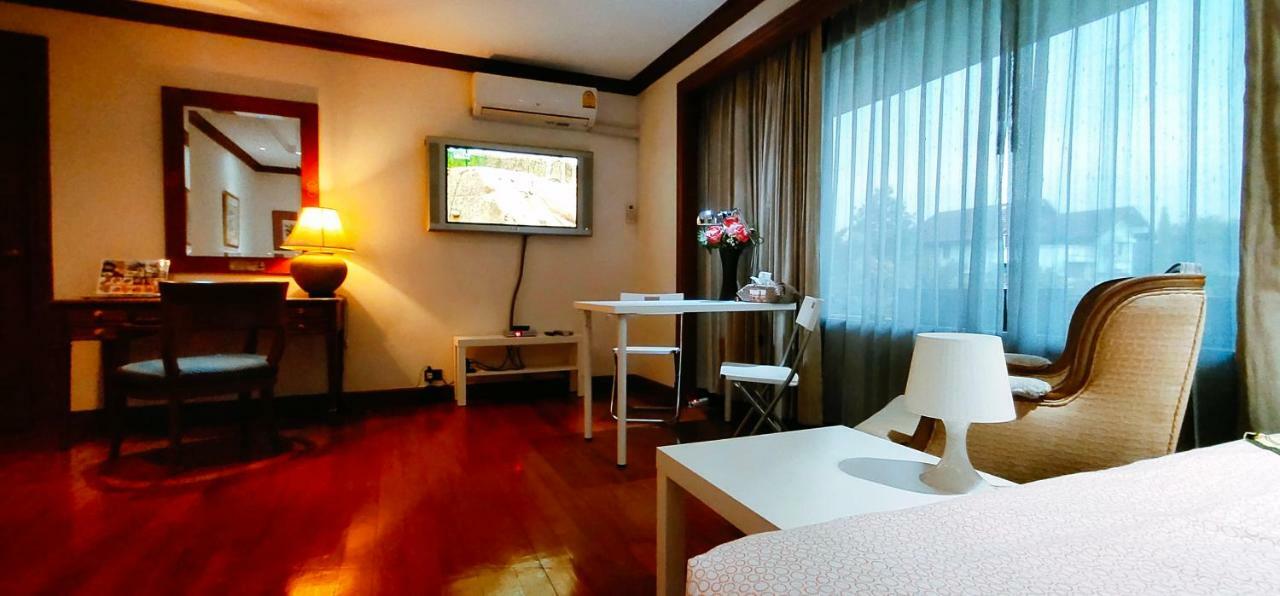 Asias Boutique Club /The Homestays Rangsit Esterno foto